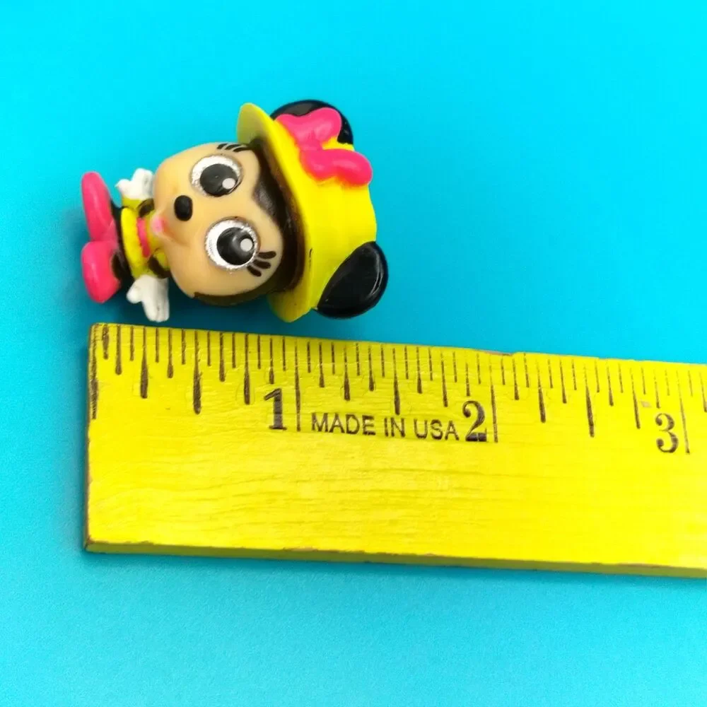 Disney Doorables Minnie Mouse Safari Figure 1.5” Miniature PVC